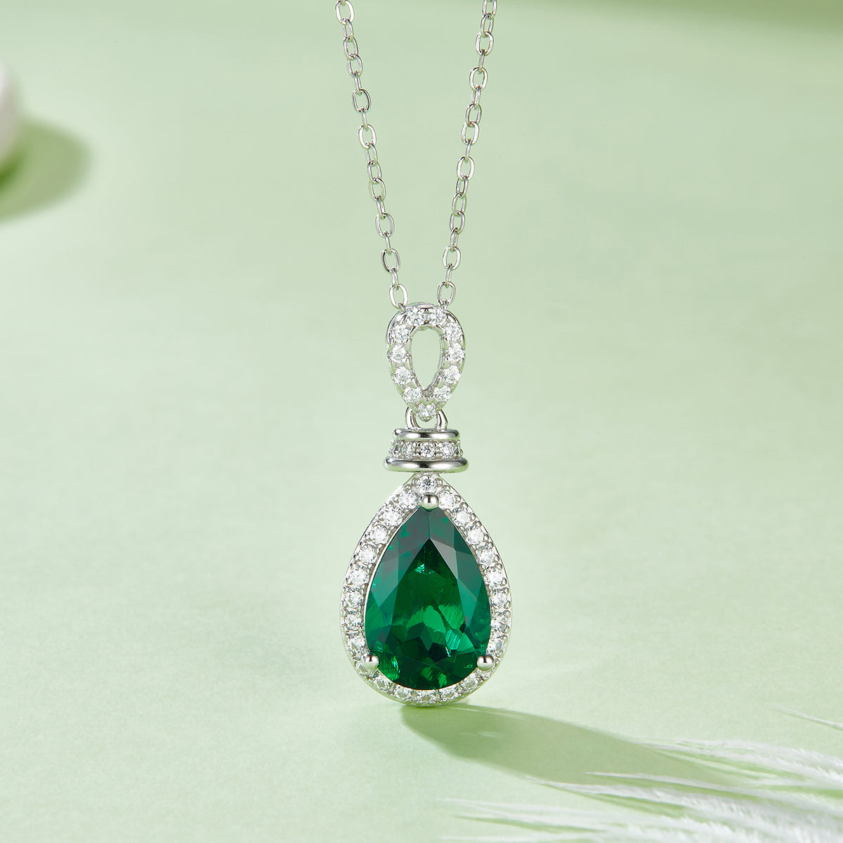 Pear Emerald-Silver 925 Necklace Plated in 18k Gold