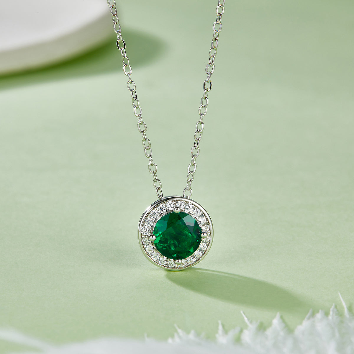 Round Emerald-Silver 925 Necklace Plated in 18k Gold