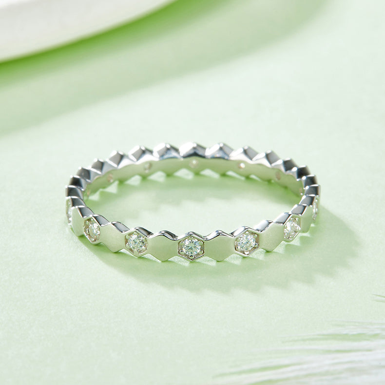 Nest- Moissanite Silver 925 Ring Plated in 18k Gold